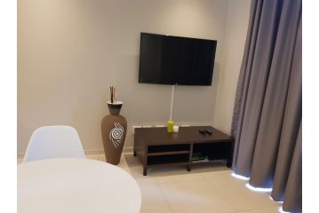 Zimbali Suite 519 Apartment, Ballito - 1