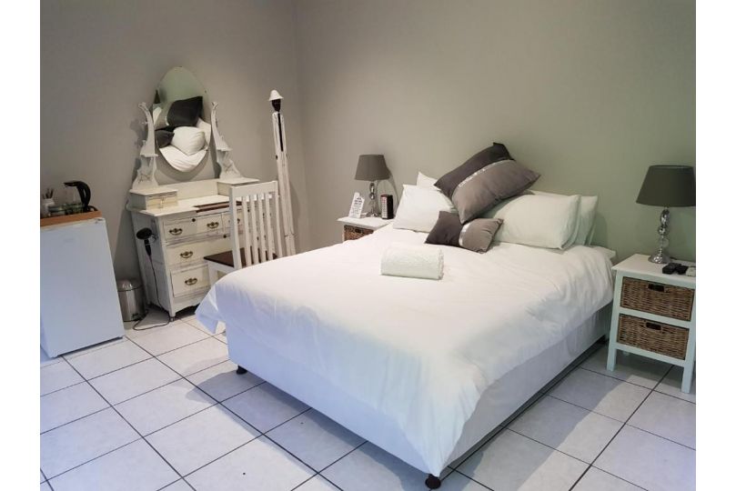 Zonnevanger Guesthouse Guest house, Noorder-Paarl - imaginea 20