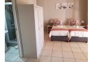 Zonnevanger Guesthouse Guest house, Noorder-Paarl - thumb 11