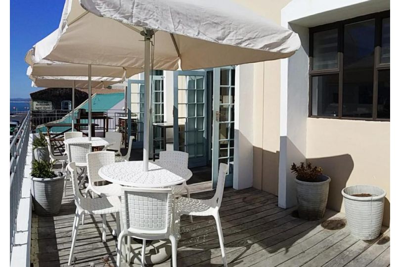 Zzzone Boutique Hostel, Hermanus - imaginea 13